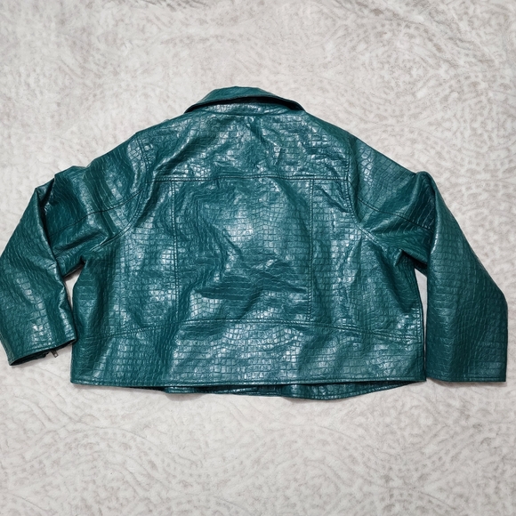 Modcloth Women's Crocodile Rock Faux Leather Moto Jacket Size 2X Green - Picture 5 of 14